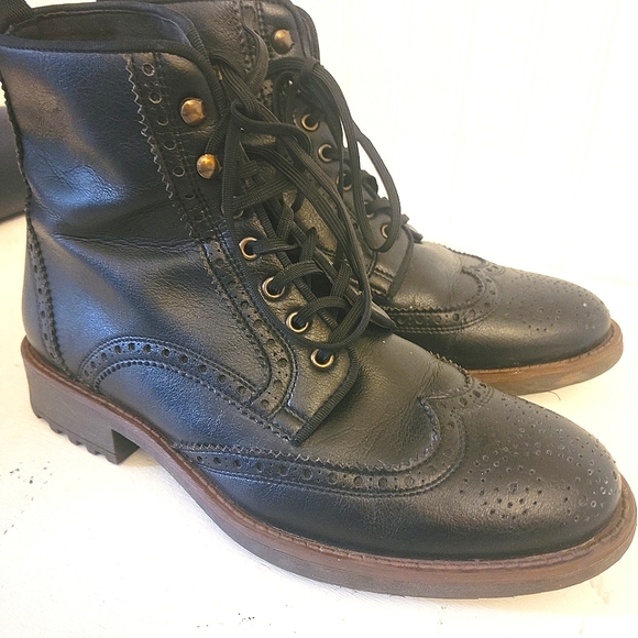 Brave Gentleman Boots - Picture 4 of 5